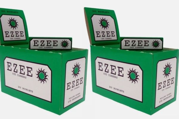 2 FULL BOXES EZEE GREEN Rolling Cigarette Paper Standard Cut Corner